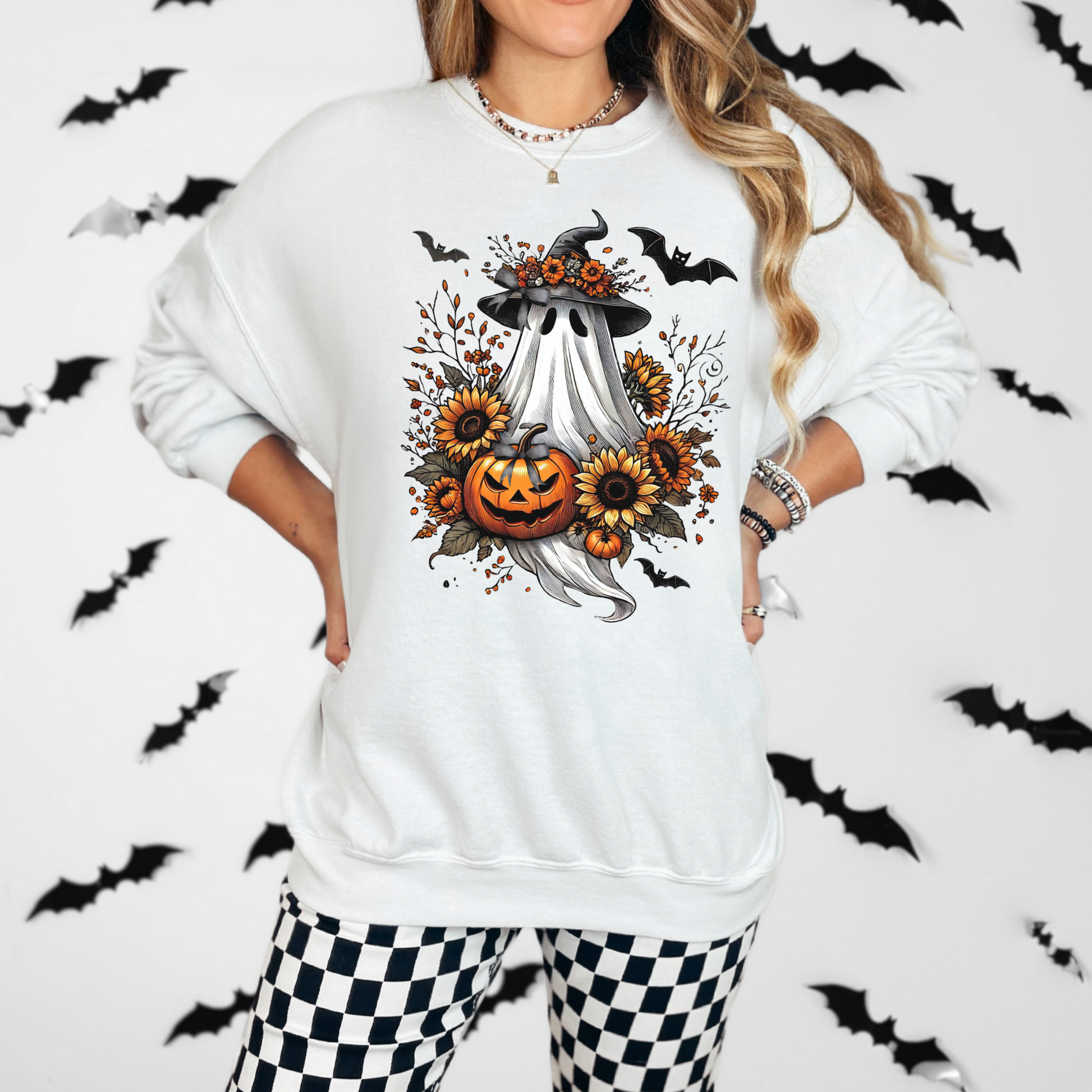 Vintage Boho Halloween Ghost Sweatshirt – Sunflowers & Bows – Cozy Fall Ghost Pullover for Autumn Lovers